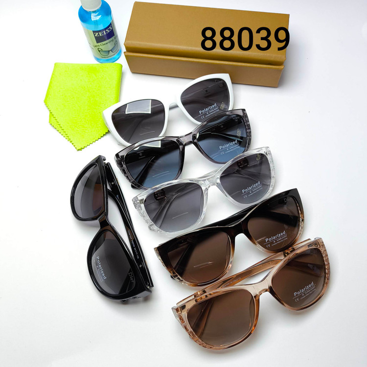 عینک آفتابی زنانه پلاریزه دیور Dior مدل 88039