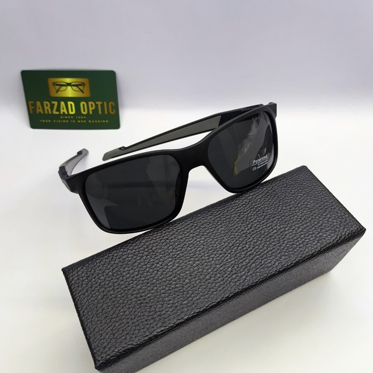 عینک آفتابی اسپرت ورزشی اکلی Oakley مدل 25673 بیس دار UV400