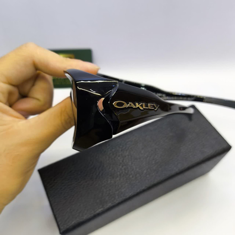عینک آفتابی اسپرت ورزشی اکلی Oakley مدل 9494 بیس دار کائوچو Uv400